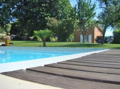 Gîte rural avec piscine chauffée proche Toulouse en Haute Garonne