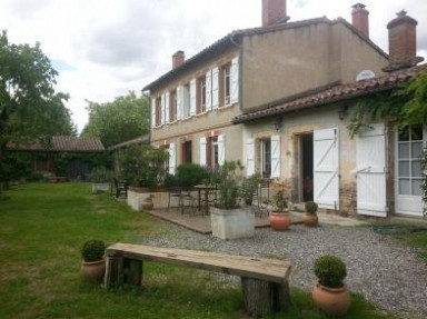 Chambres d'hôtes de Charme avec piscine près de Toulouse : Les Douves