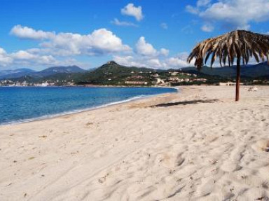 Location studio Corse du Sud, bord de mer - Région d'Ajaccio