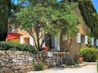 Domaine de Conillières - 5 Gîtes avec piscine de 2 à 5 personnes - Var