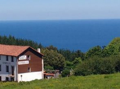 Chambres d'hôtes au Pays Basque face à la mer sur la côte de Biscaye