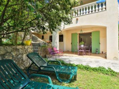 Gîte 4* Agritourisme 300m rivière 9km Grasse 30min Nice Antibes Cannes