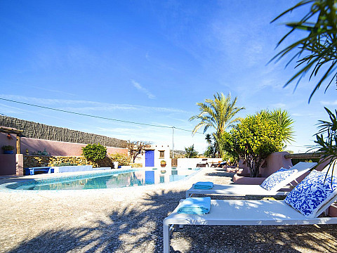 Villa en Espagne  Alicante, près de la mer, avec piscine
