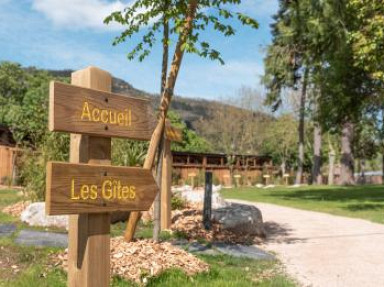 Gîte écolodge**** 4 personnes Saint-Affrique Aveyron