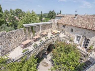 Grand gîte de groupe Gard, aux portes des Cévennes