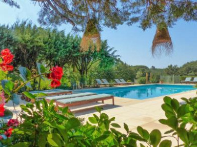 Domaine de Conillières - 5 Gîtes avec piscine de 2 à 5 personnes - Var