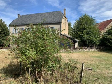 Gîte Le Repaire des Marchous - Cantal - 6 personnes - 2 étoiles