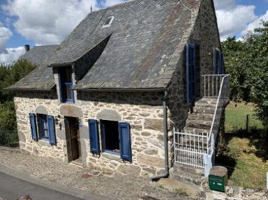 Gîte Le Repaire des Marchous - Cantal - 6 personnes - 2 étoiles