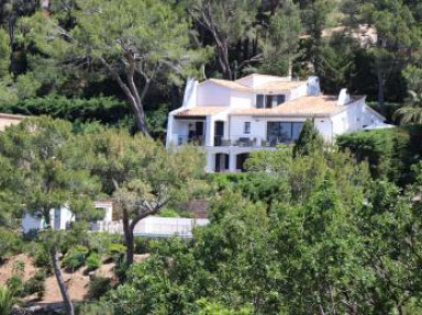 Mesomax en Rez de Jardin, vue mer, proche plages à Carqueiranne, Var