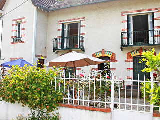 locations vacances Apartment Yonne Countryside à CHATEL-CENSOIR