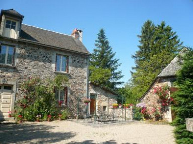 Gîte rural 1 à 9 personnes Monts d'Aubrac et Vallée du Lot - Aveyron